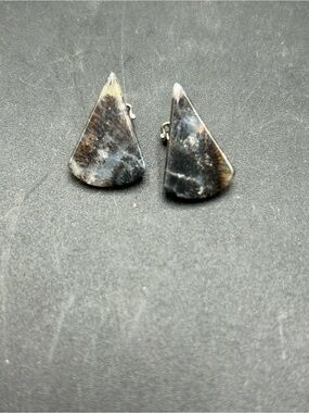 Handcrafted Smoky Gray Stone Triangle Clip-On Earrings